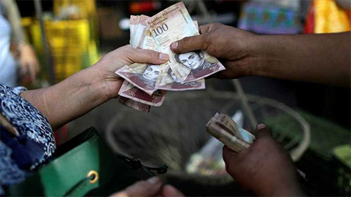 Maduro declara la guerra a las mafias del contrabando de monedas